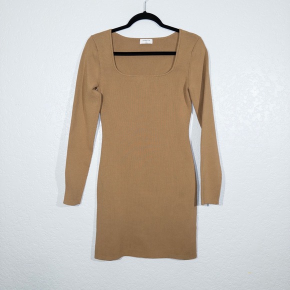 New Aritzia Babaton Camel Tan Rego Sculpt Knit Dress Size Medium - Picture 2 of 8